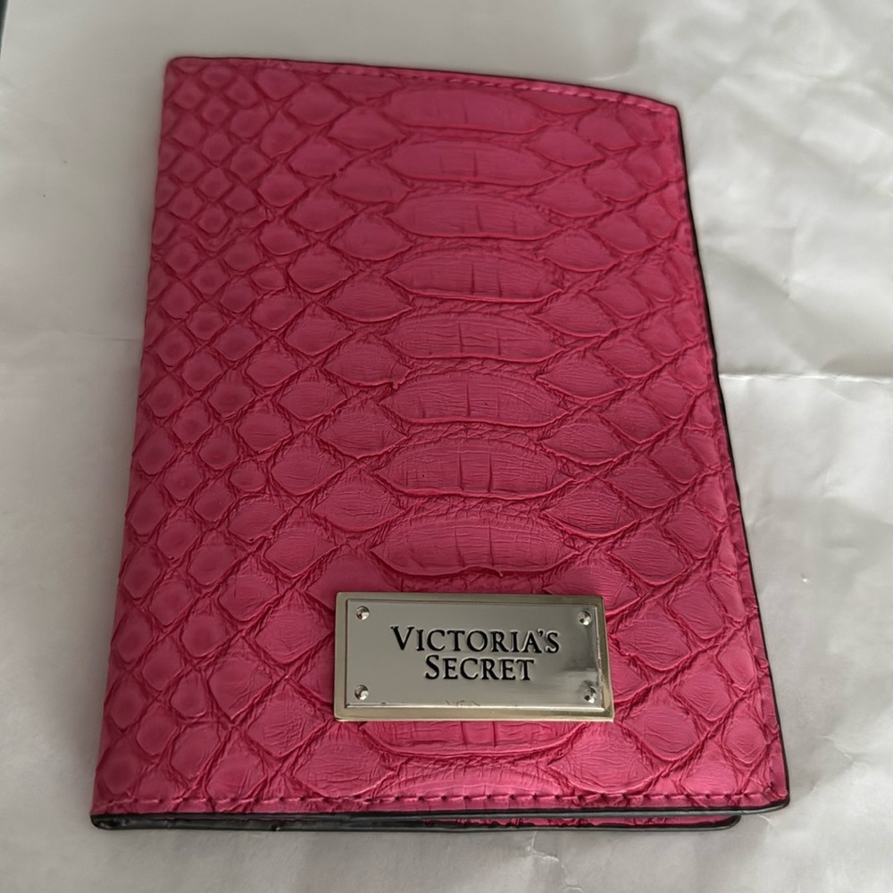 Victoria Secret Pink Alligator Skin Passport Holder